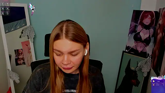 Molly sweetie online show from December 12, 7:19 am