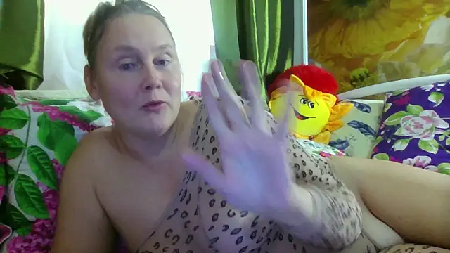 pussykroshka online show from October 8, 11:30 am