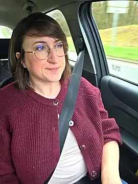 minierose online show from February 22, 8:13 am