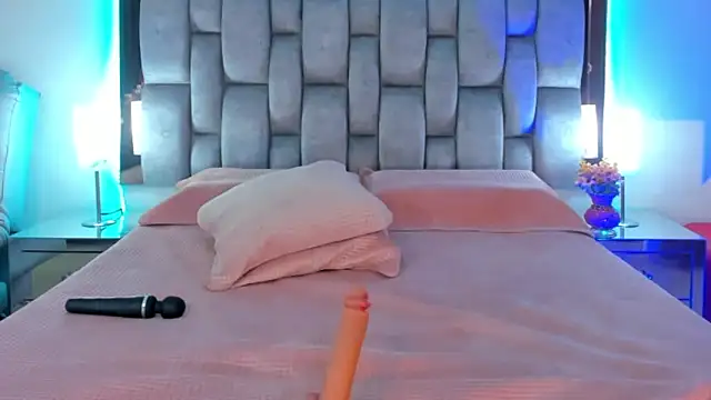 Abbye blue01 online show from January 14, 4:36 am