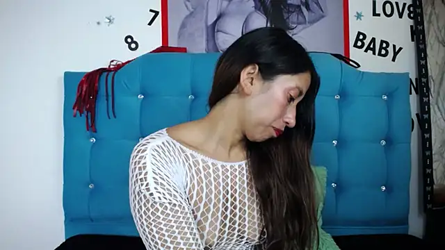 sweet skylove  online show from December 22, 4:48 pm