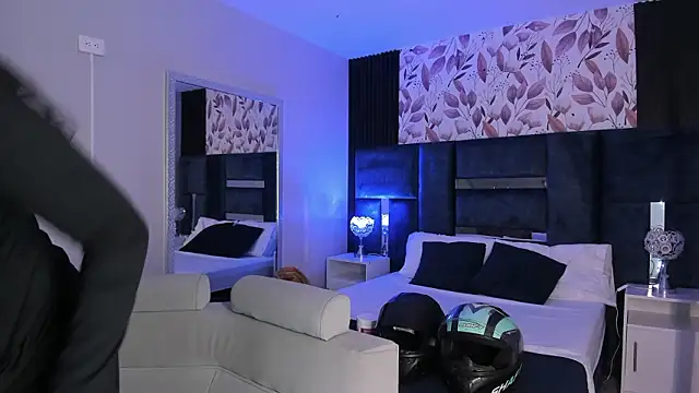 Snapshot of GiselOrtiz chatting on February 13, 10:55 am GiselOrtiz online show from February 13, 10:55 am