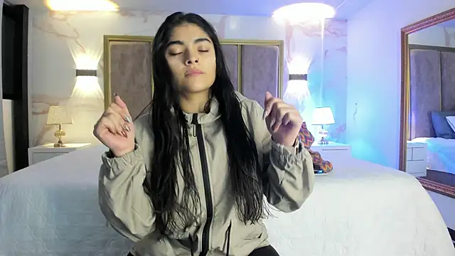 Snapshot of GiselOrtiz chatting on February 17, 10:56 am GiselOrtiz online show from February 17, 10:56 am