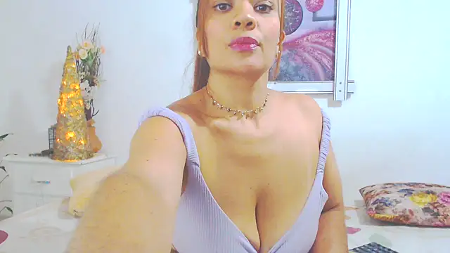 SoniaGresson online show from December 16, 11:10 pm