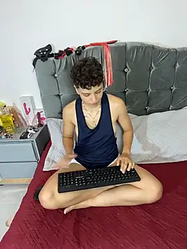 Antonella Cruz02 online show from May 10, 3:33 am
