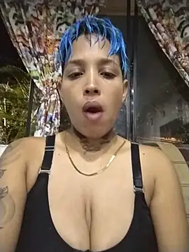 Snapshot of Dirty_Zoe chatting on June 11, 5:16 am Dirty Zoe online show from June 11, 5:16 am