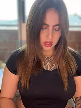 ValerieHilton online show from January 28, 10:12 pm