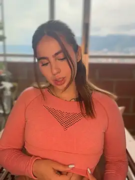 ValerieHilton online show from February 11, 10:18 pm