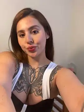 ValerieHilton online show from March 20, 9:46 pm