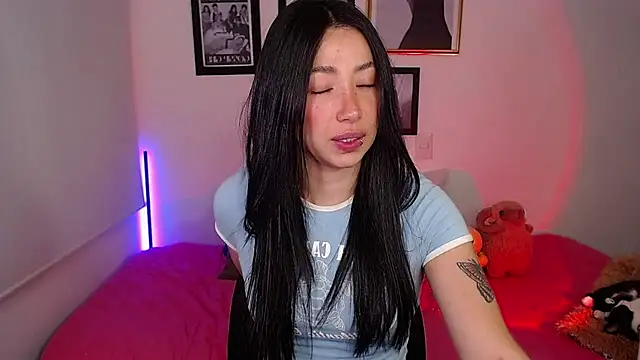 lilyy evanss online show from January 9, 3:26 am