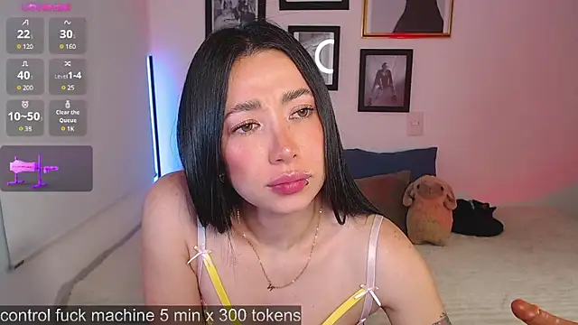 lilyy evanss online show from February 13, 12:24 am