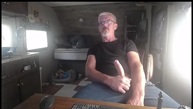 Snapshot of Di9ital069 chatting on September 23, 3:59 pm Di9ital069 online show from September 23, 3:59 pm