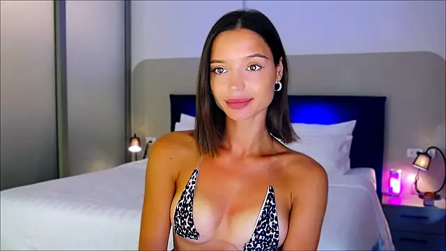 wow Mia online show from January 27, 1:59 am