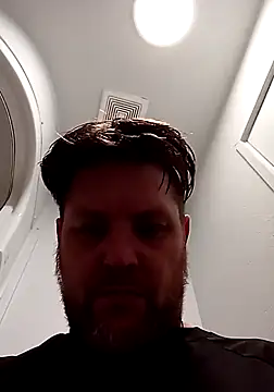 Buddy Cuck online show from December 3, 9:18 am