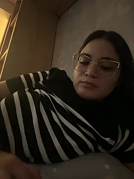 CamilaSofiia online show from February 17, 5:04 am