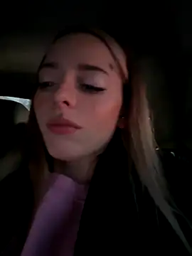 LoraaDoll online show from October 21, 2:51 pm