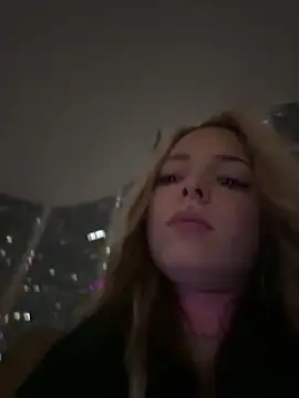 LoraaDoll online show from December 19, 3:19 pm