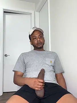 Snapshot of BiigDipper chatting on February 27, 10:10 pm BiigDipper online show from February 27, 10:10 pm