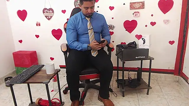 KalethBigDick online show from February 18, 6:20 am