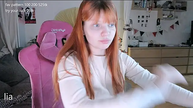 lil lia online show from January 17, 9:40 pm