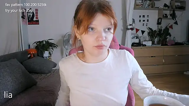 lil lia online show from June 1, 11:50 pm