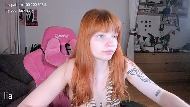 lil lia online show from July 7, 11:20 pm
