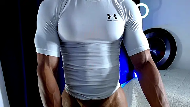 Antonywebb94 online show from November 10, 5:45 pm