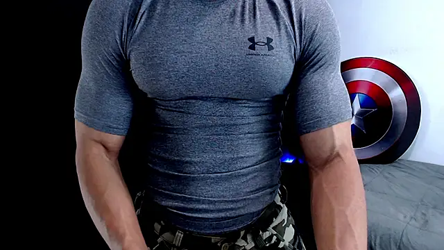 Antonywebb94 online show from February 4, 5:52 pm