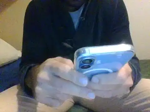 Snapshot of coppai200 chatting on December 2, 12:05 am coppai200 online show from December 2, 12:05 am