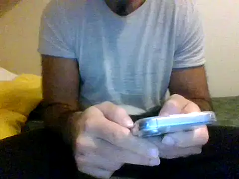 Snapshot of coppai200 chatting on December 14, 12:32 pm coppai200 online show from December 14, 12:32 pm