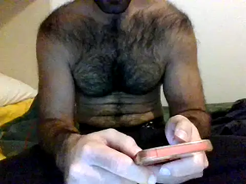 Snapshot of coppai200 chatting on January 6, 11:25 am coppai200 online show from January 6, 11:25 am