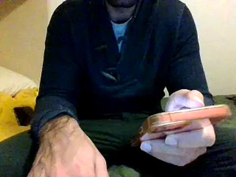 Snapshot of coppai200 chatting on January 9, 11:39 pm coppai200 online show from January 9, 11:39 pm