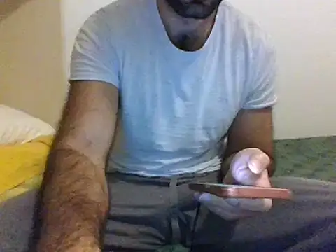 Snapshot of coppai200 chatting on January 10, 11:45 am coppai200 online show from January 10, 11:45 am