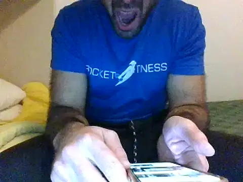 Snapshot of coppai200 chatting on January 15, 12:04 am coppai200 online show from January 15, 12:04 am