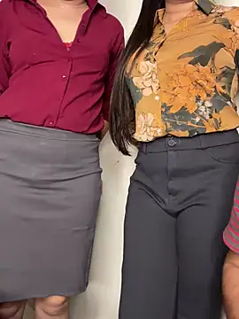 Snapshot of Miss__Malaika chatting on December 11, 8:15 am Miss Malaika online show from December 11, 8:15 am