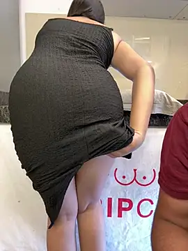 Snapshot of Miss__Malaika chatting on March 23, 6:05 am Miss Malaika online show from March 23, 6:05 am