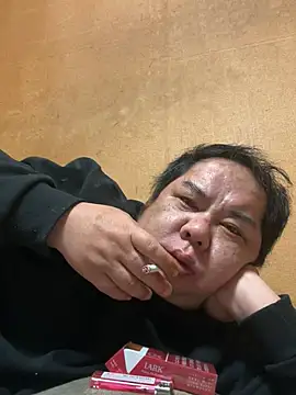 Snapshot of punk0805 chatting on February 15, 12:47 pm punk0805 online show from February 15, 12:47 pm