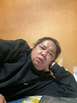 punk0805 online show from March 12, 12:00 pm