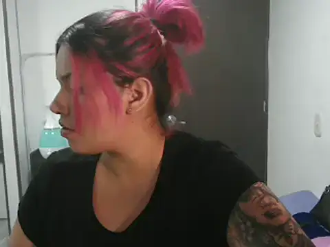 CarolinaRincon online show from March 4, 12:29 am