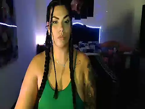 CarolinaRincon online show from September 18, 9:39 pm