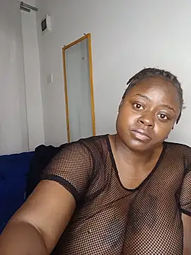 Snapshot of t-QueenSlyy chatting on June 10, 7:57 pm t-QueenSlyy online show from June 10, 7:57 pm