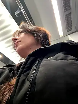 eveangelll online show from January 8, 6:05 am