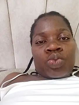 pearl7979 online show from December 8, 8:36 pm