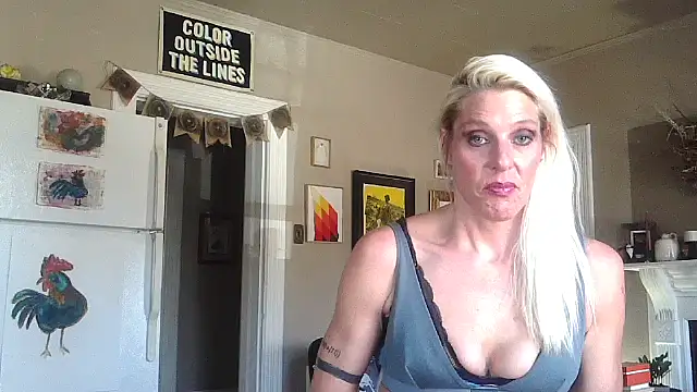 Glamazonx online show from November 15, 5:31 pm