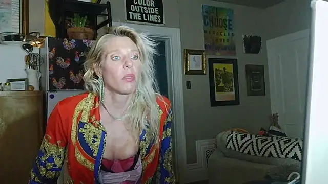 Glamazonx online show from February 24, 2:09 am