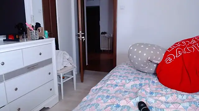 Snapshot of LadyyEvolet chatting on February 22, 5:51 am LadyyEvolet online show from February 22, 5:51 am