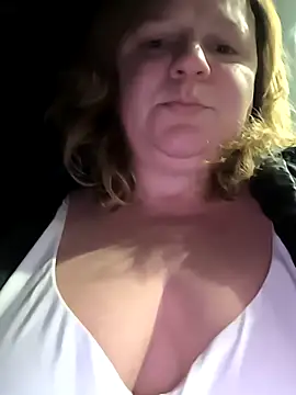 jusichka online show from March 22, 7:53 pm