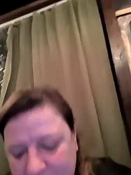 Snapshot of jusichka chatting on April 18, 6:34 pm jusichka online show from April 18, 6:34 pm