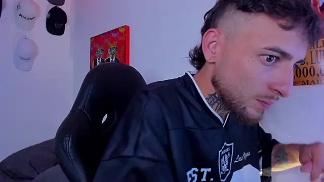 Drako Lamar online show from April 8, 2:00 am