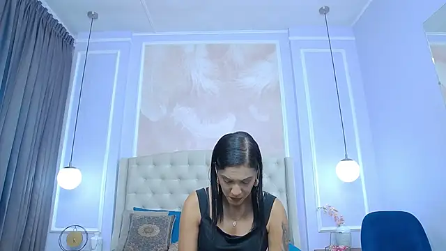 Snapshot of JoannaCox chatting on February 21, 6:48 pm JoannaCox online show from February 21, 6:48 pm